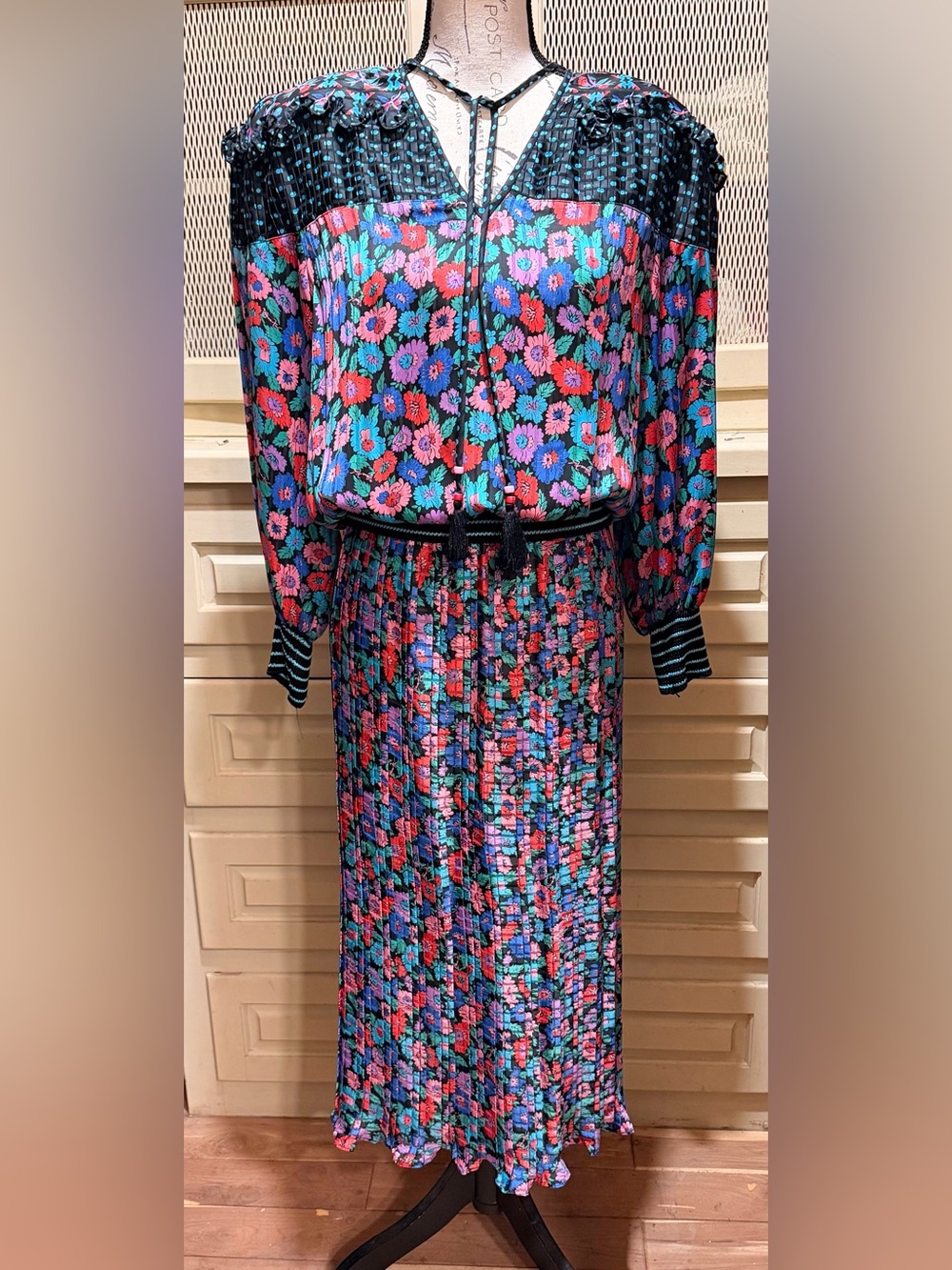 Vintage 80s Diane Freis Original Floral Georgette Pleated Top & Skirt Set